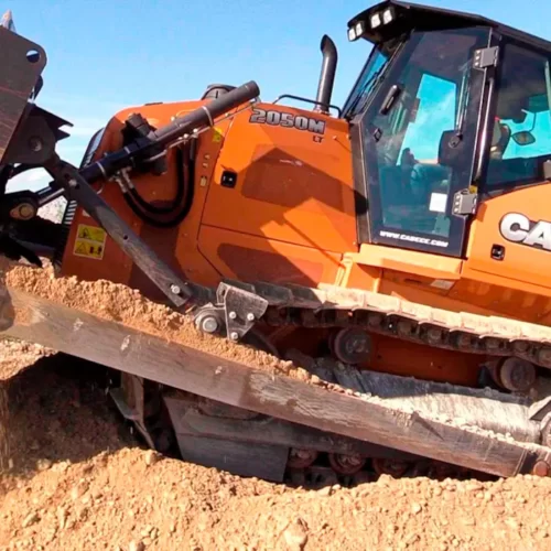 CASE 2050M XLT (SEMI-U)