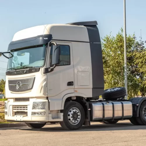 Тягач DongFeng KX 4 x 2