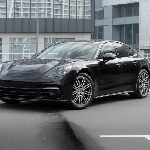 Porsche Panamera 4