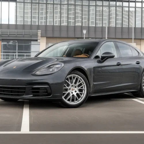 Porsche Panamera 4S