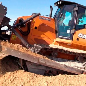 4_3_CASE_2050M_XLT_700x700